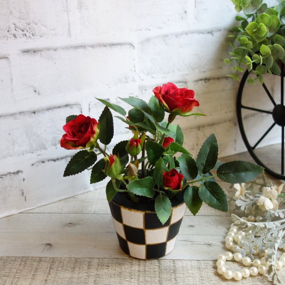 Checked Flower Pot Checks and Roses Decor Buffalo Check Flower Pot